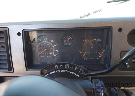 1996 GMC Vandura G3500 from USA, damaged, VIN 1GTGG35K6TF507802